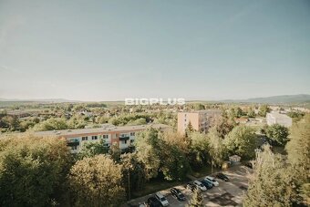 ZNÍŽENÁ CENA: Na predaj 4-izbový byt 100 m2 v Partizánskom - 19