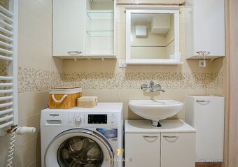 PREDAJ: 3 izbový zariadený byt, balkón, parkovanie, Rajka - 19