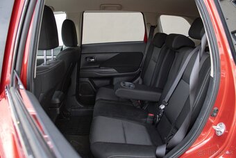 Mitsubishi Outlander 2.0 MIVEC 4WD CVT 110kW /aj na splátky/ - 19