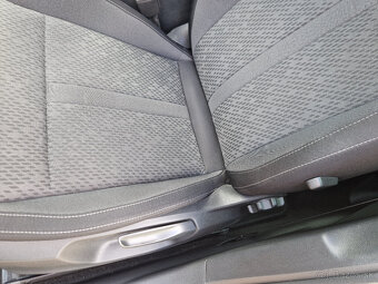 Škoda Octavia Combi 2.0 TDI SCR Style DSG - 19