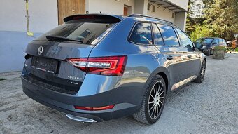 Škoda Superb Combi 2.0 TDI 4x4 Sportline - 19