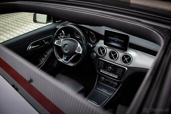 Mercedes-Benz CLA Kupé 250 AMG Line A/T - 19