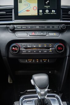 KIA Ceed 2020 GT-LINE 1.majitel V ZÁRUKE - DPH - SK Vozidlo - 19