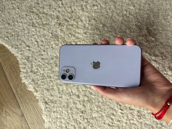 iPhone 11 - 19