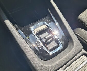 ŠKODA OCTAVIA COMBI 2.0TDI STYLE 4X4 DSG - 19