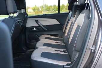 Citroën C4  Picasso 7-miestne - 19
