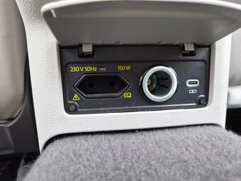 Volkswagen Passat Variant 2.0 TDI EVO Elegance DSG - 19