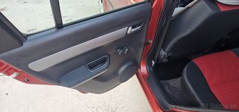 Suzuki Swift 1.3 benzín, r.v 2008 - 19