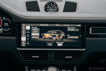 Porsche Cayenne GTS 4.0 V8 Black Edition DPH - 19