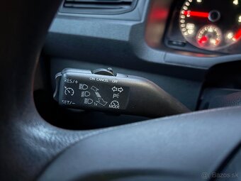 Volkswagen Caddy 2.0 TDi M6 4Motion 90kW - 19