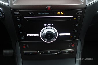 Ford S-MAX 2,0 TDCI 140 kW ECOBLUE AUTOMAT - 19