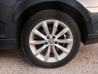 rozpredám Passat B8 variant DSG - LH5X - 19