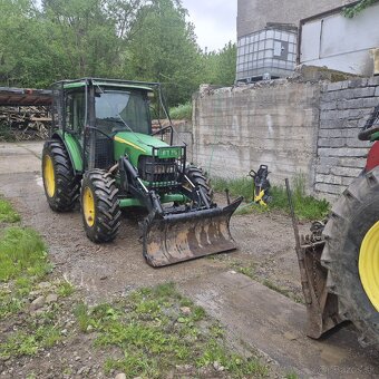 John Deere 5820 - 19