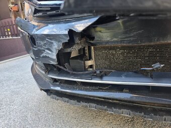VW PASSAT VARIANT B8 05/2019 2.0 TDI 140kw 4X4 DSG - 19