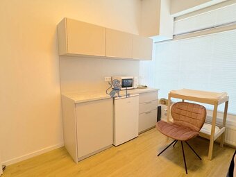 Postúpenie zabehnutej zdravotníckej prevádzky - Tomašíkova u - 19