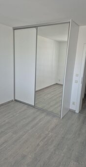 Predám 2 izbový byt - 19