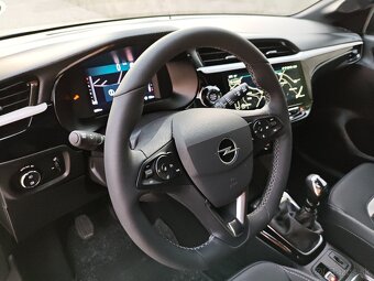 Opel Corsa Ultimate1,2 turbo benzín 74kw r.v.12.2024 km 8350 - 19