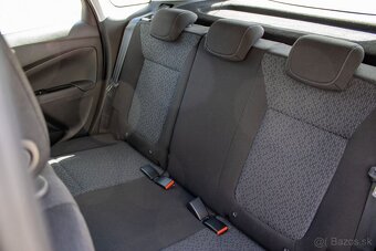 Opel Crossland X - 19