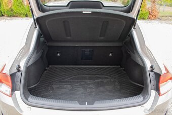 Hyundai i30 Fastback 1.4 T-GDi Style-AJ NA SPLÁTKY/PROTIÚČET - 19