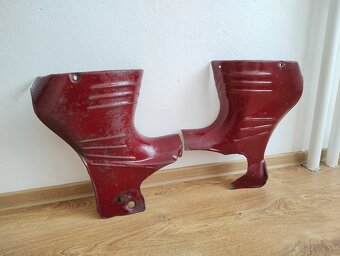 Prodám náhradní diely pro JAWA 550 pařez a jawa 555 - 19