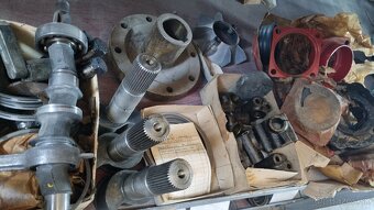 Autosúčiastky - Náhradné diely - 19