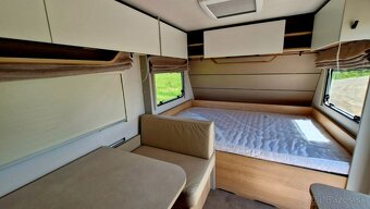 LMC  STYLE 493 - 19