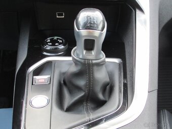 Peugeot 3008 2.0 BlueHDi S&S Allure - 19