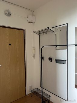 Slnečný 1-izbový byt s lodžiou na Klokočine – Kmeťova ulica - 19