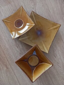 Staršia 3ks servírovacia sada po rodičoch, keramika-kamenina - 19