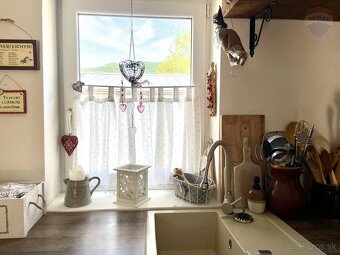 REZERVOVANÉ: Rodinný dom na rekreačné využitie v turisticky  - 19