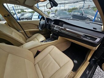 BMW rad 5 530 i A/T - 19