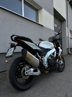 Aprilia tuono v4 1100 - 19