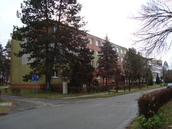 Priestranný 3-izbový byt - 19