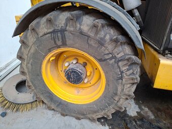 CATERPILLAR TH 63 4X4 - 19