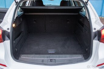 Opel Astra Sport Tourer 1.4 Turbo - 19