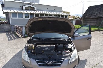 Kia CEED SW 1.6 CRDi VGT 115 HP - 19