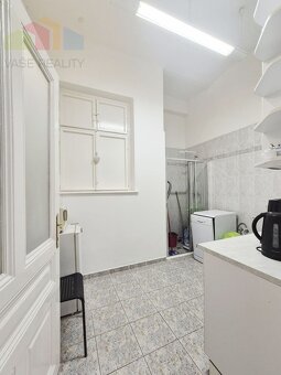 Na prenájom administratívny priestor, 137 m², Jakubovo nám., - 19