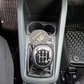 Škoda Fabia 1.0 MPI 60k Ambition LEN 19349 km - 19