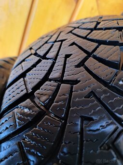 Zimné pneu Goodyear/Paxaro 195/65 R15 - 19