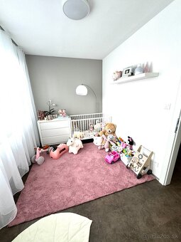 Prenájom - Nadštandardne zariadený 3 izbovy byt s loggiou - 19