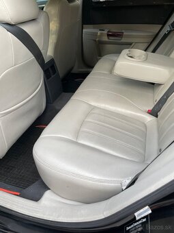 Predám Chrysler 300 C - 19