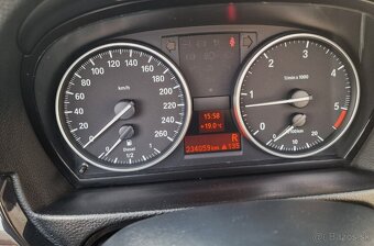 BMW Rad 3 Cabrio 320 d A/T - 19