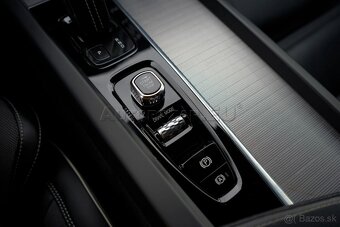 Volvo XC60 T6 Hybrid eAWD A/T R-Design - 19
