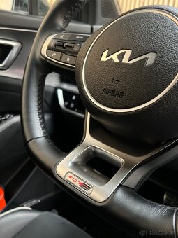 Kia Sportage 1.6 T-GDi HEV GT-Line 4WD A/T - 19
