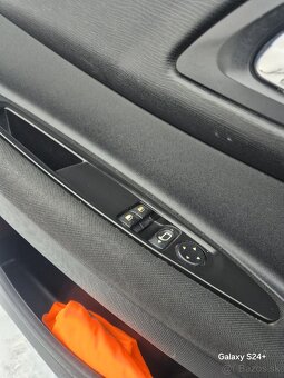 Citroen C4 1.6 16V 2007 - 19