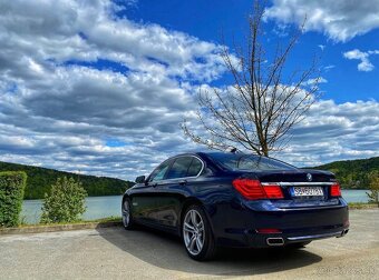 BMW 740d xdrive - 19