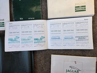 Jaguar Daimler XJ40 - 19