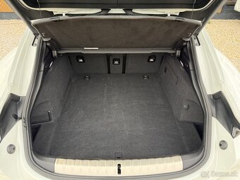 Porsche Taycan Cross Turismo 4 S Pano, Bose, Head-Up,Ambient - 19