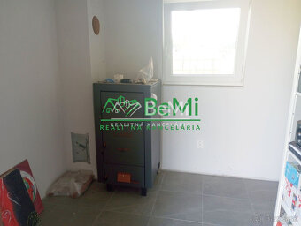 Predaj dvojgeneračného rodinného domu - Tekovské Lužany ( 02 - 19