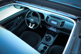 Kia Sportage 1.7 CRDi VGT 2WD Panoramatická strecha, Tažné - 19